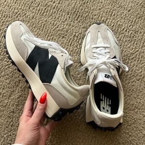 New Balance Women's Sneakers